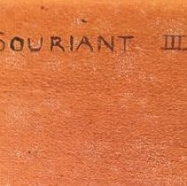 Souriant_before_name