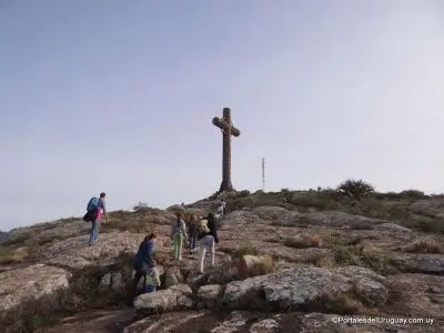 Subiendo el Cerro Pan de Azúcar - Piriápolis
