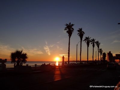 Atardecer en la Rambla de Piriápolis