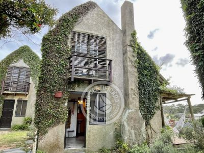 Complexo Bien al este Punta del Diablo