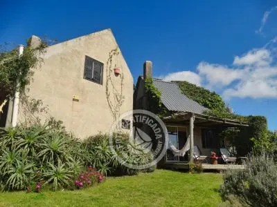 Complexo Bien al este Punta del Diablo