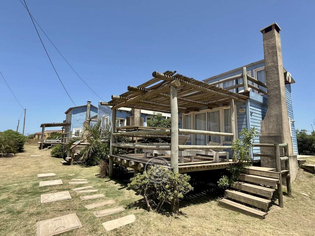 Complejo 13 Lunas Punta del Diablo .- Foto del 19/11/25, 13:05