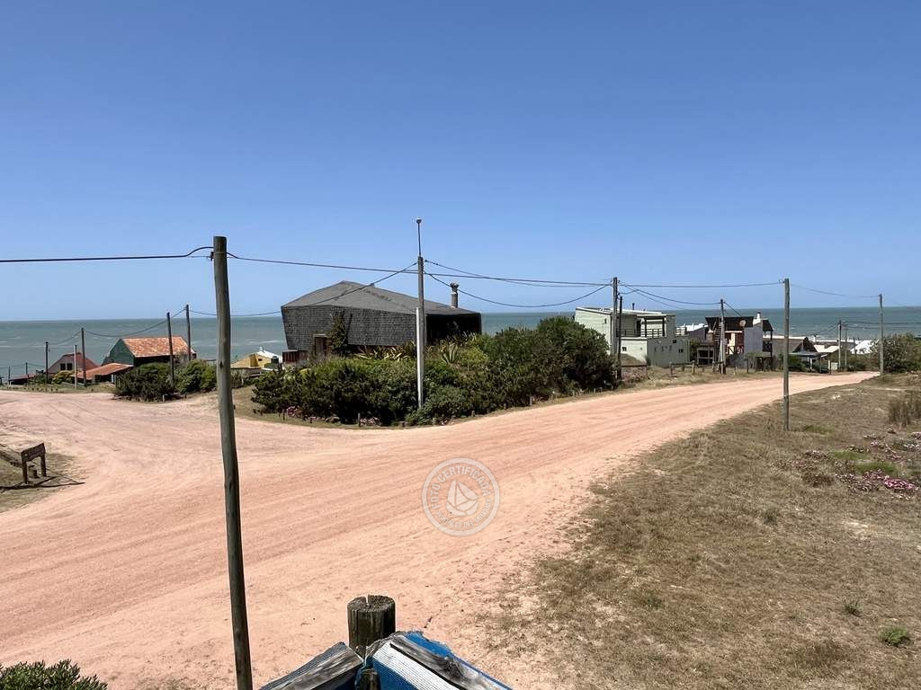 Complejo 13 Lunas Punta del Diablo .- Foto del 19/11/25, 13:16