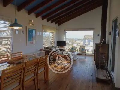 Perro del Mar - Punta del Diablo