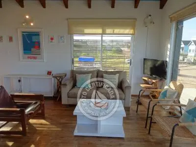 Perro del Mar - Punta del Diablo