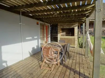 Perro del Mar - Punta del Diablo