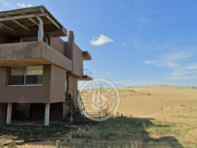 House La Restinga - 1 Punta del Diablo