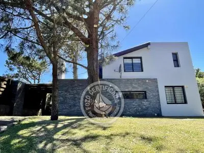 Casa Rubia Diabla Punta del Diablo