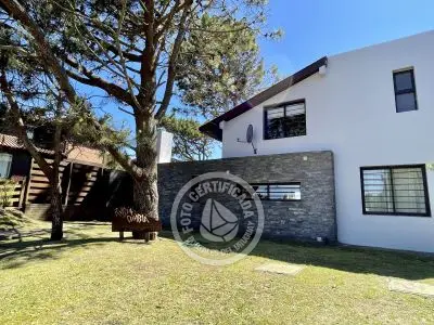 Casa Rubia Diabla Punta del Diablo