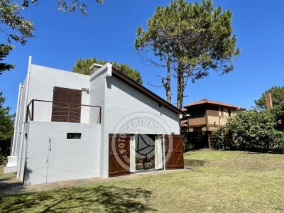 House Rubia Diabla Punta del Diablo