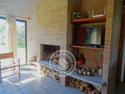 Casa Rubia Diabla Punta del Diablo