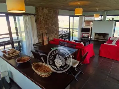 Lo que Dejas - Punta del Diablo