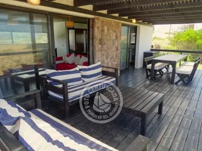 Lo que Dejas - Punta del Diablo