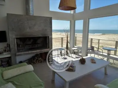 Casa La Viuda Alegre Punta del Diablo