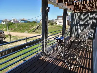 House Periquete Punta del Diablo