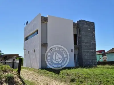 House Periquete Punta del Diablo