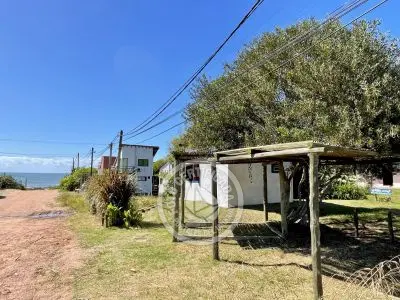 Cabana Botella al Mar Punta del Diablo