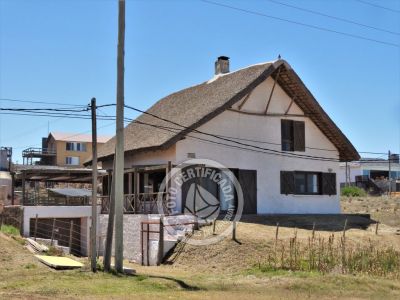 Tanika - Punta del Diablo