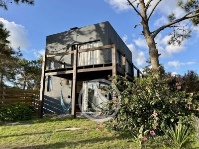Iona Lis - 1 - Punta del Diablo