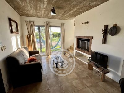 Iona Lis - 1 - Punta del Diablo