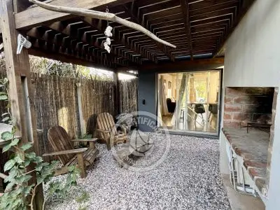 Iona Lis - 1 - Punta del Diablo