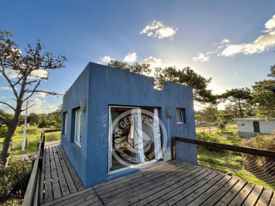 Iona Lis - 1 - Punta del Diablo