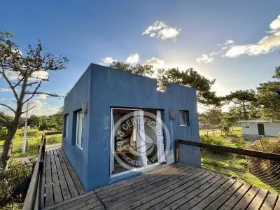 Iona Lis - 1 - Punta del Diablo