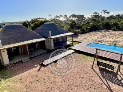 Complejo Elementos del Diablo Punta del Diablo