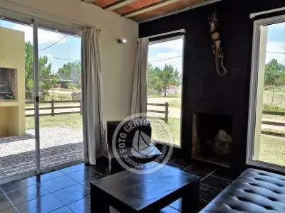 Casa Negro y Blanco - 1 Punta del Diablo