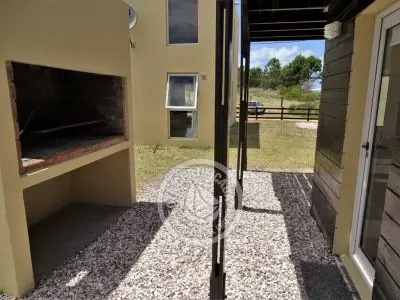 Casa Negro y Blanco - 2 Punta del Diablo