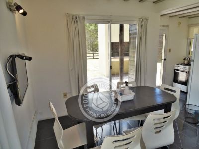 Casa Negro y Blanco - 2 Punta del Diablo