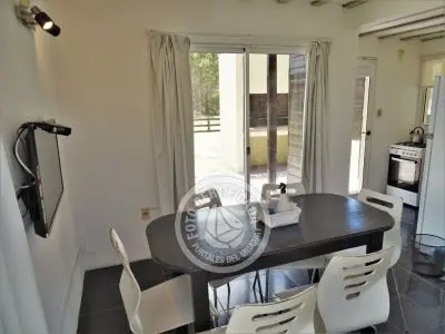 Casa Negro y Blanco - 2 Punta del Diablo