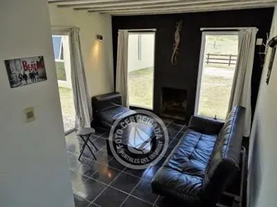 Casa Negro y Blanco - 2 Punta del Diablo