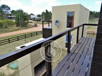 Casa Negro y Blanco - 2 Punta del Diablo