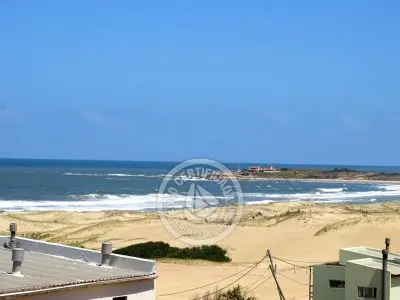 House Arenas del Mar - 4 Amazonita Punta del Diablo