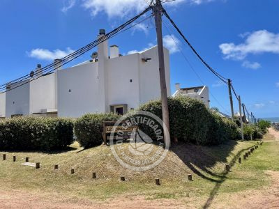 Casa Les Diablettes - Bruja Punta del Diablo