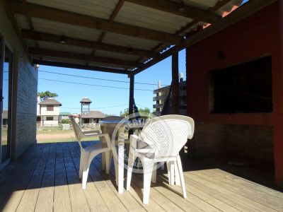 House La Esquina - 1 Punta del Diablo