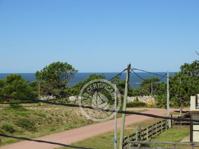House La Esquina - 1 Punta del Diablo