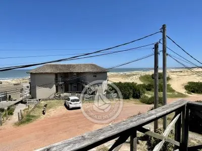 House El Mirador - Viuda Punta del Diablo