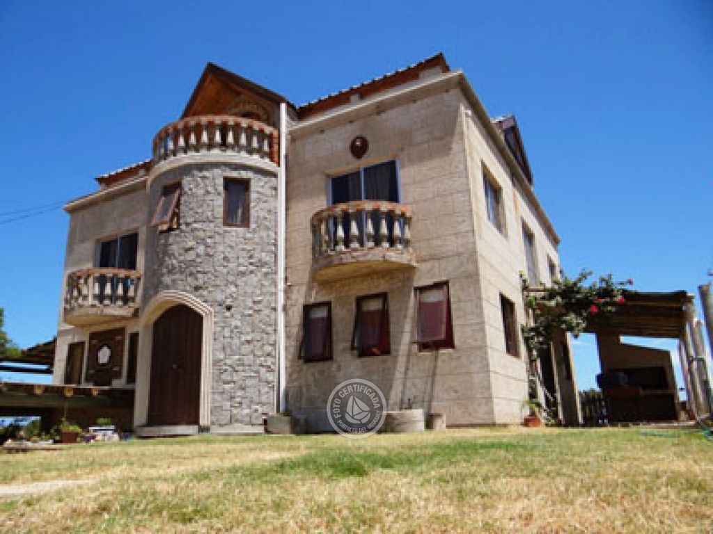 Apartamento Castillo del Diablo - Blanco - Punta del Diablo | Alquiler