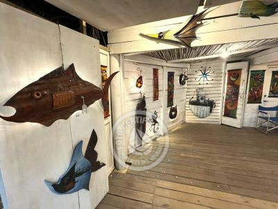 Handicrafts Cruz Diablo Punta del Diablo