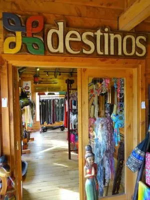 Shopping - Gifts Paseo del Rivero Punta del Diablo