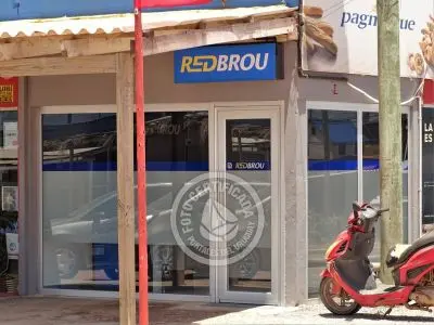 Cajero automático REDBROU