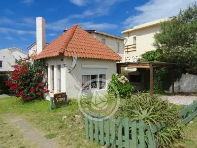 Lo de Norma (cabañas)