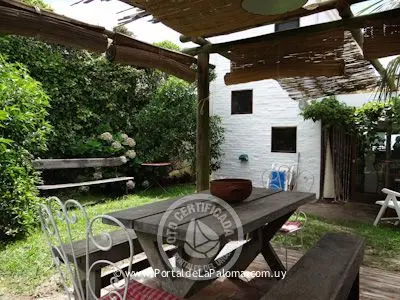 Casa Casa de Ángela (La Pedrera) La Pedrera