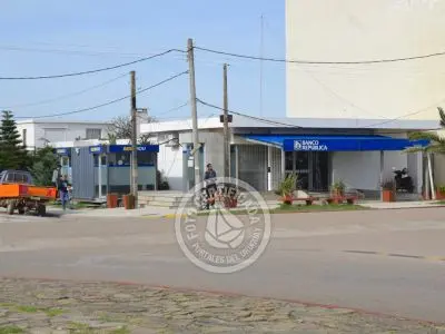 Cajeros Automáticos - Bancos - Casas de Cambio Brou La Paloma