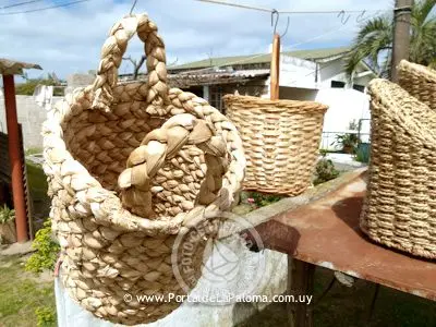 Handicrafts Artesanias Julia La Paloma