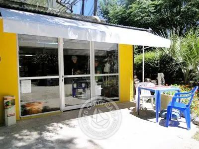 Supermarkets markets and supplies Rotisería Lo de Mirta en Santa Ana Colonia