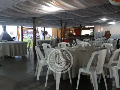 Restaurante Los tres botones Colonia Rural