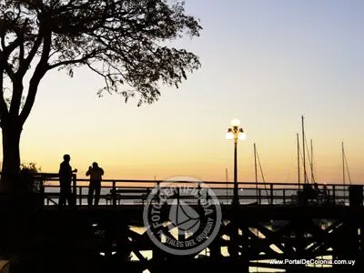Outdoor activities El Muelle Viejo de Colonia Colonia
